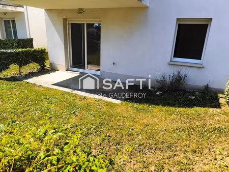 location meublée appartement 2 pièces 40 m² à jonzac (17500)  700 €
