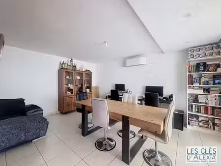appartement t2 de 53 m² avec jardin et garage – saint-andré-de-corcy