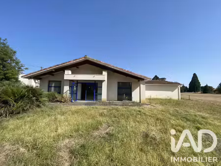vente commerce 260 m² montréjeau (31210)