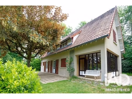 vente maison traditionnelle 9 pièces