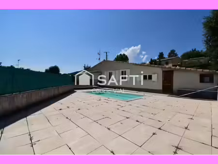 location maison 4 pièces 79 m² à mallemoisson (04510)  1 123 €