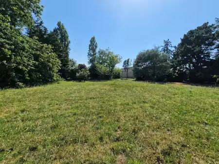 bouguenais bourg terrain constructible de 2310 m²