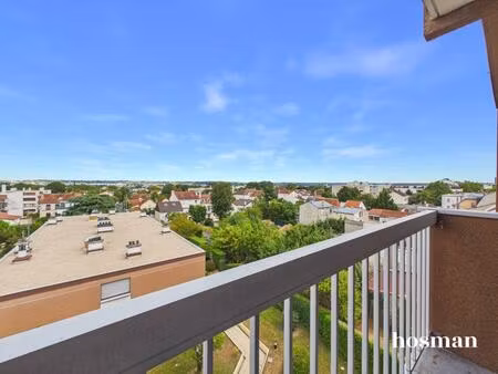 appartement 3 pièces de 57 m² avec vue dégagée et parking - rue du général leclerc  crétei
