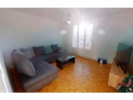 location meublée appartement 3 pièces 55 m² à grenoble (38000)  800 €