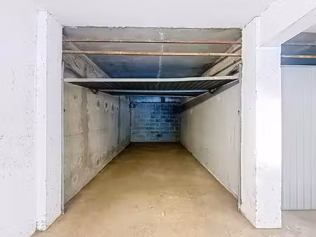 garage à louer