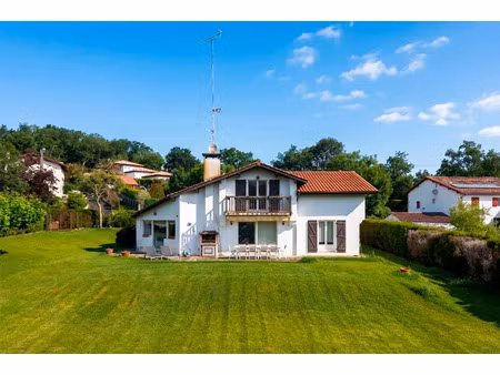 vente maison 6 pièces 301 m² à ascain (64310)  890 000 €