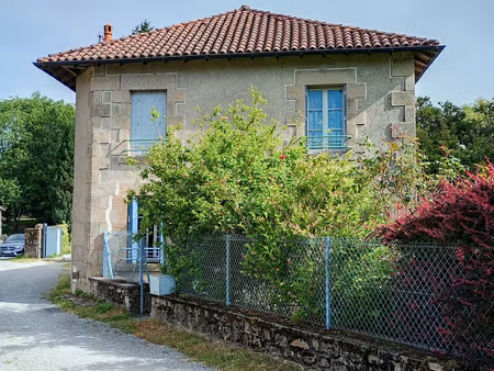maison de village de 60m2 sur 265 m2 de terrain