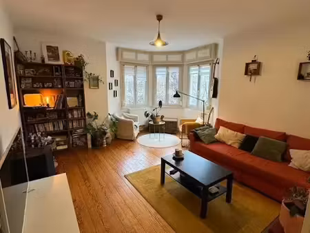 location meublée appartement 2 pièces 64 m² à strasbourg (67000)  1 010 €