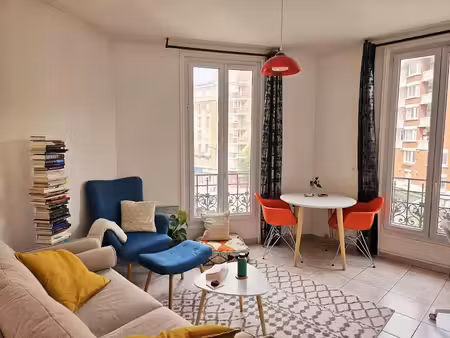 location appartement 2 pièces 42 m² à paris 20ème (75020)  1 250 €