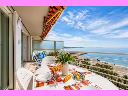location meublée appartement 2 pièces 59 m² à cagnes-sur-mer (06800)  1 833 €