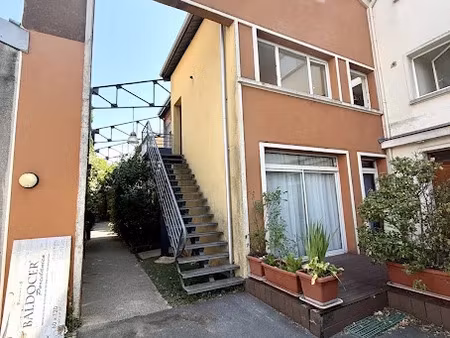 location appartement 3 pièces 57.49 m² à romainville (93230)  1 645 €