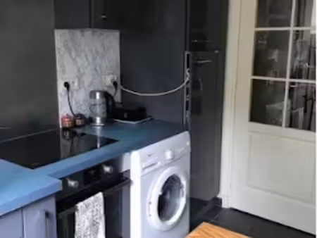 location meublée appartement 2 pièces 39 m² à paris 19ème (75019)  1 460 €