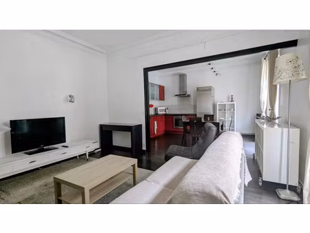 location meublée appartement 2 pièces 60 m² à paris 20ème (75020)  1 800 €