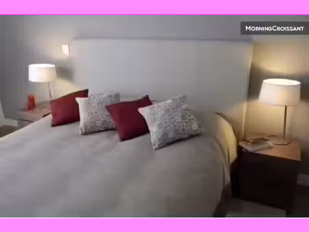 location meublée appartement 2 pièces 45 m² à sevres (92310)  1 890 €