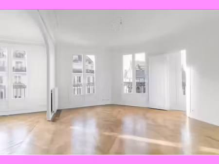 location appartement 4 pièces 70 m² à paris 2ème (75002)  2 534 €