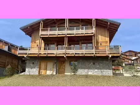 chalet avec vue panoramique et terrasse combloux (74)