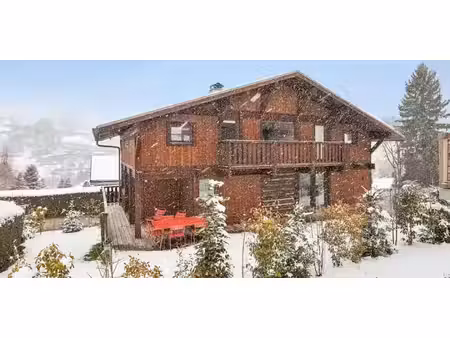chalet avec vue panoramique et terrasse demi-quartier (74)