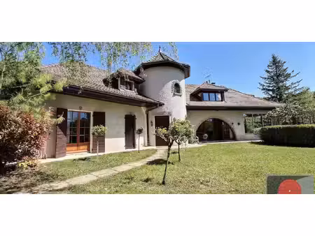 maison avec jardin messery (74)