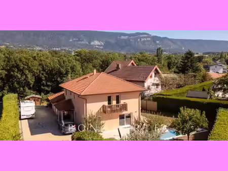 maison avec terrasse neydens (74)