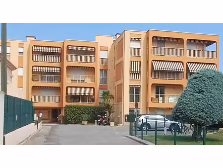vente appartement 2 pièces 49 m² cagnes-sur-mer (06800)