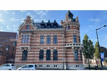 location bureaux 767 m²