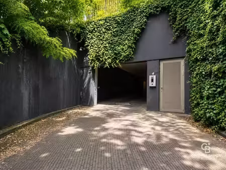 emplacement de parking sécurisé à vendre – quartier hamoir |