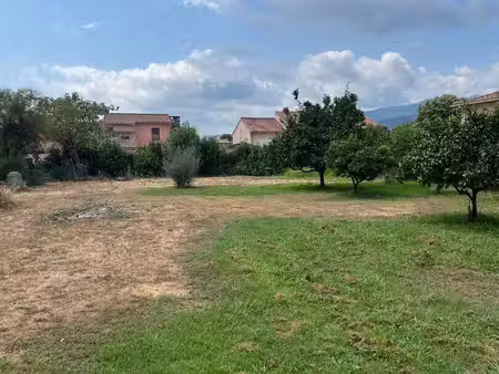 terrain constructible viabilisé à vendre