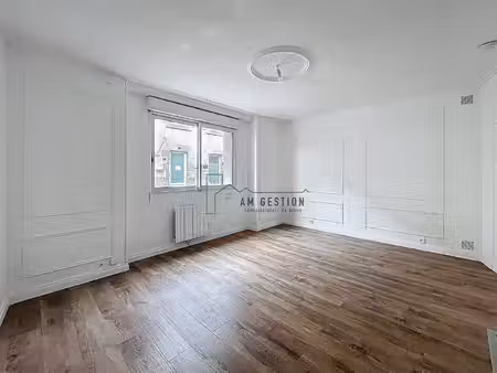 local commercial à louer