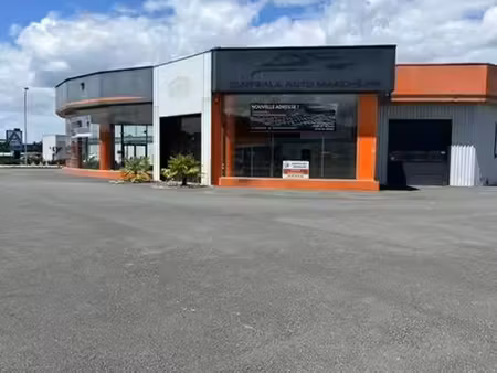 local commercial à louer