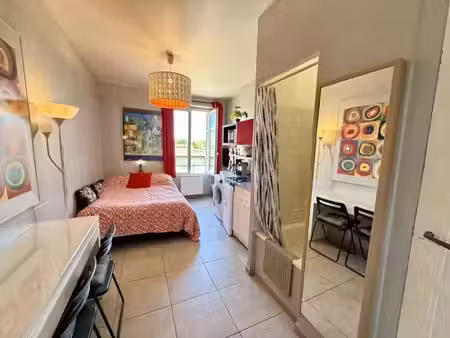 location meublée appartement 1 pièce 15 m² à saint-etienne (42000)  290 €