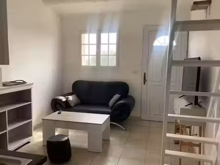 location meublée appartement 2 pièces 29.75 m² à bouillargues (30230)  540 €