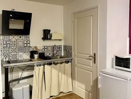 location meublée appartement 1 pièce 19 m² à inzinzac-lochrist (56650)  345 €