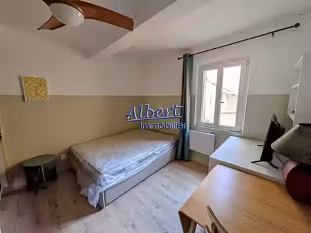 location meublée appartement 1 pièce 15.81 m² à ollioules (83190)  395 €