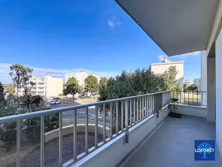 t4 caen venoix 82 m² - 2 balcons & parking