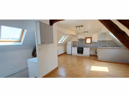 location appartement 2 pièces 28.15 m² à blesmes (02400)  501 €