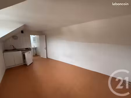studio 1 pièce 13 m²