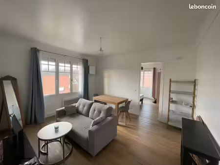 appartement f2 meublé de 46 82 m2 - 800 charges comprises