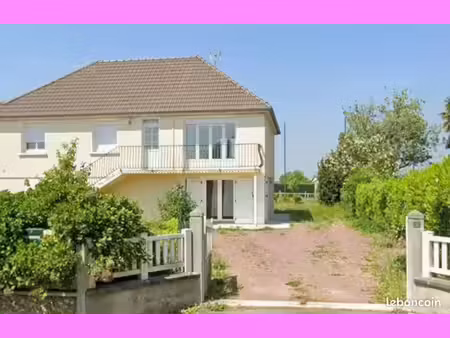 appartement rdc 2pcs 45m2 avec jardin et stationnement privatif