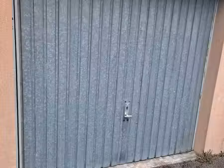 garage ou box de stockage