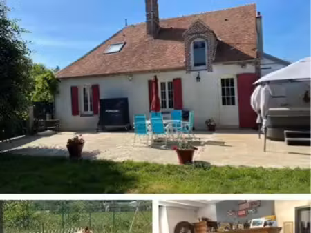 ? à louer – magnifique maison de caractère de 180 m² sur 6 000 m² de terrain ?