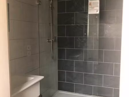 loue très beau f3 proche centre st avold