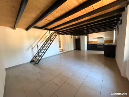 appartement 3 pièces 76 m²