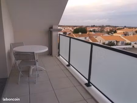 t2 bis meublé centre ville saint jean de monts