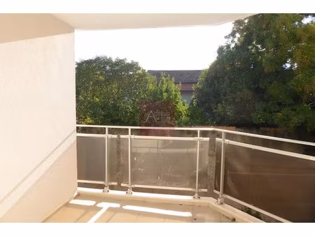 location meublée appartement 2 pièces 35.52 m² à montpellier (34000)  673 €