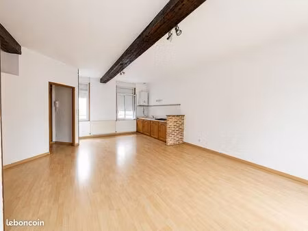 appartement 2 pièces 61 m²
