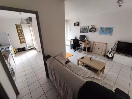 location appartement 2 pièces 46 m² à grenoble (38000)  620 €