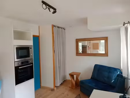 location meublée appartement 1 pièce 22 m² à lille (59000)  629 €