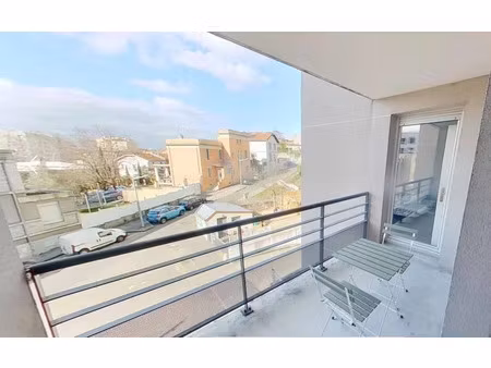 location meublée appartement 1 pièce 70 m² à lyon 8ème (69008)  620 €