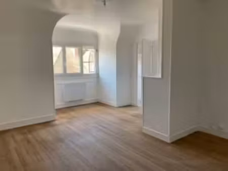 location appartement 2 pièces à falaise (14700) : à louer 2 pièces / 40m² falaise