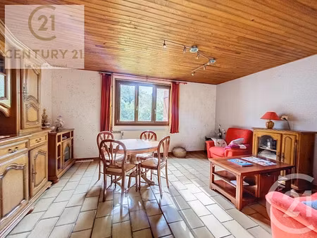 vente maison 4 pièces 105.94 m² à la villedieu-en-fontenette (70160)  85 000 €